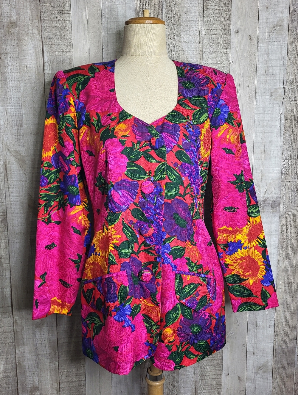 Vintage Vibrant Pink Silk Floral Women’s Jacket Blouse With Sunflowers. Size 10